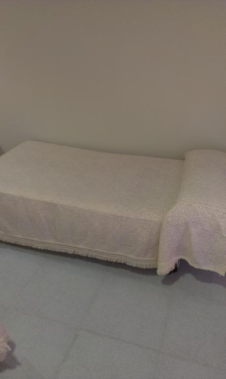 Hostal Bisbal Only Adults No Ac Валенсія Номер фото